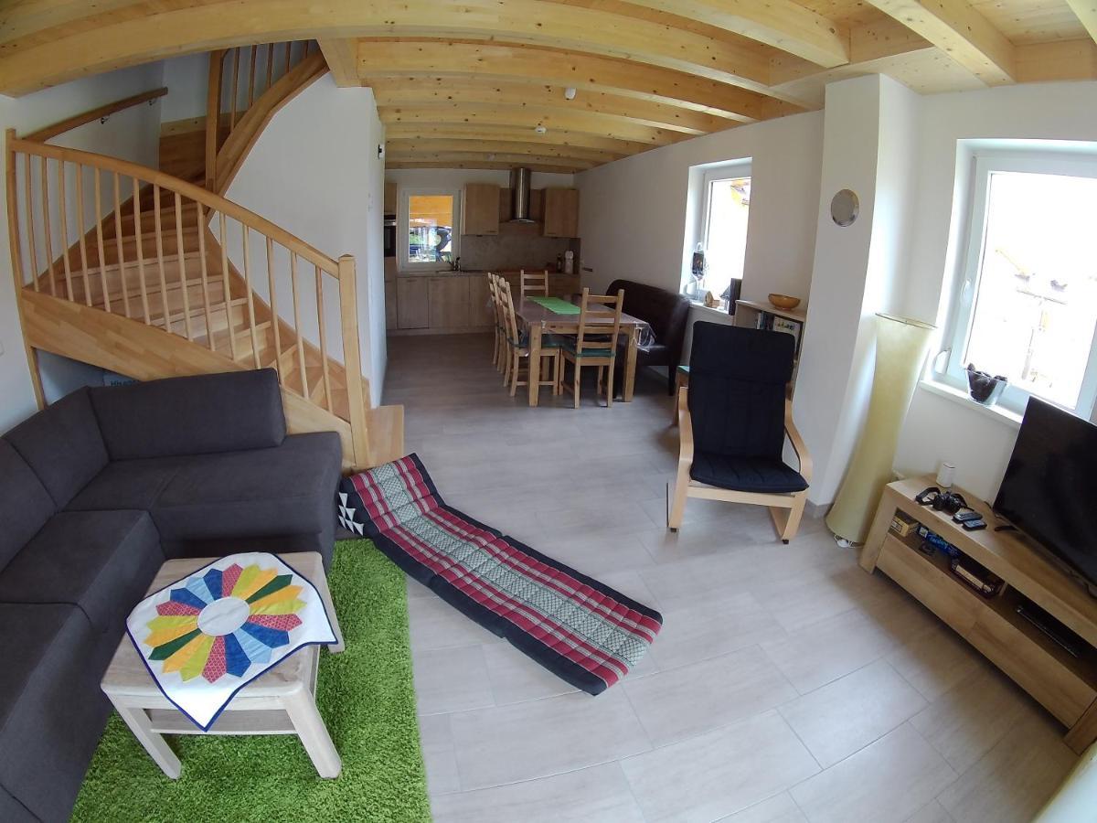 Chalet Underhill Kotschach-Mauthen Екстер'єр фото